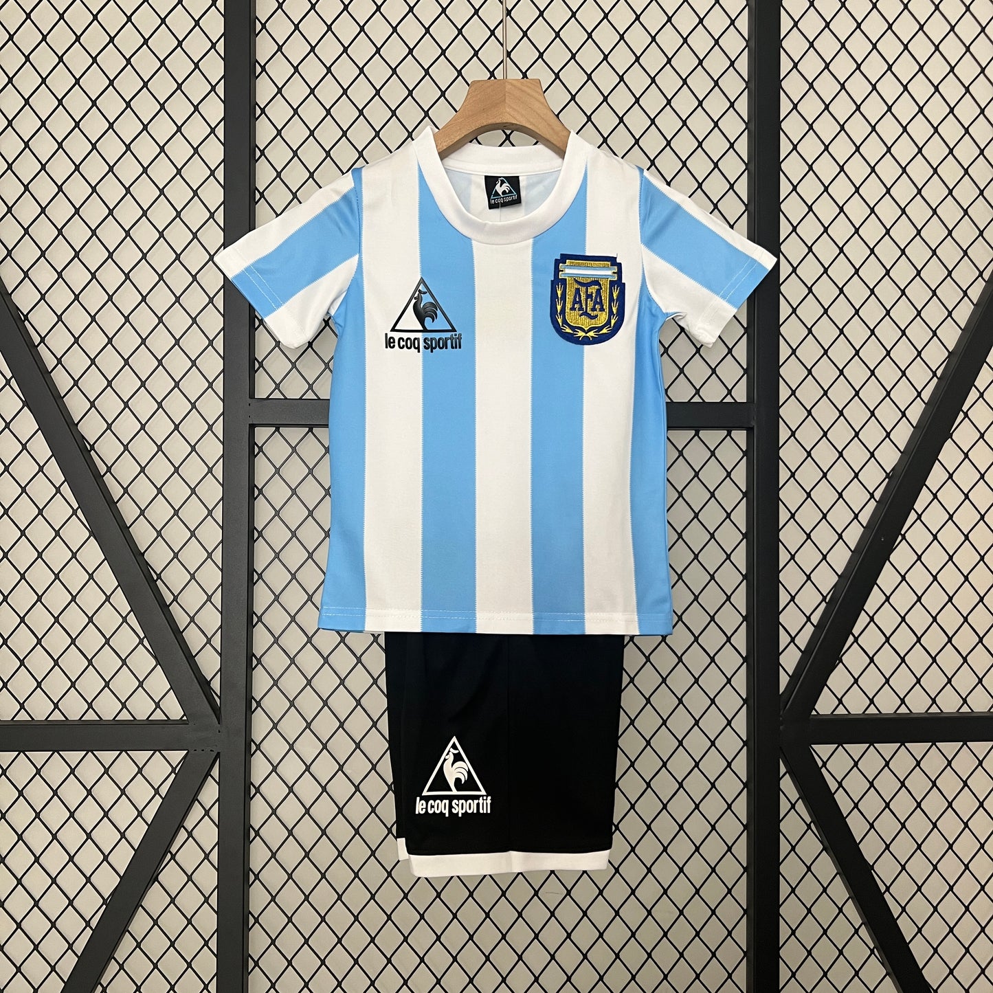 CAMISETA ARGENTINA 1986 CONJUNTO INFANTIL (RETRO)