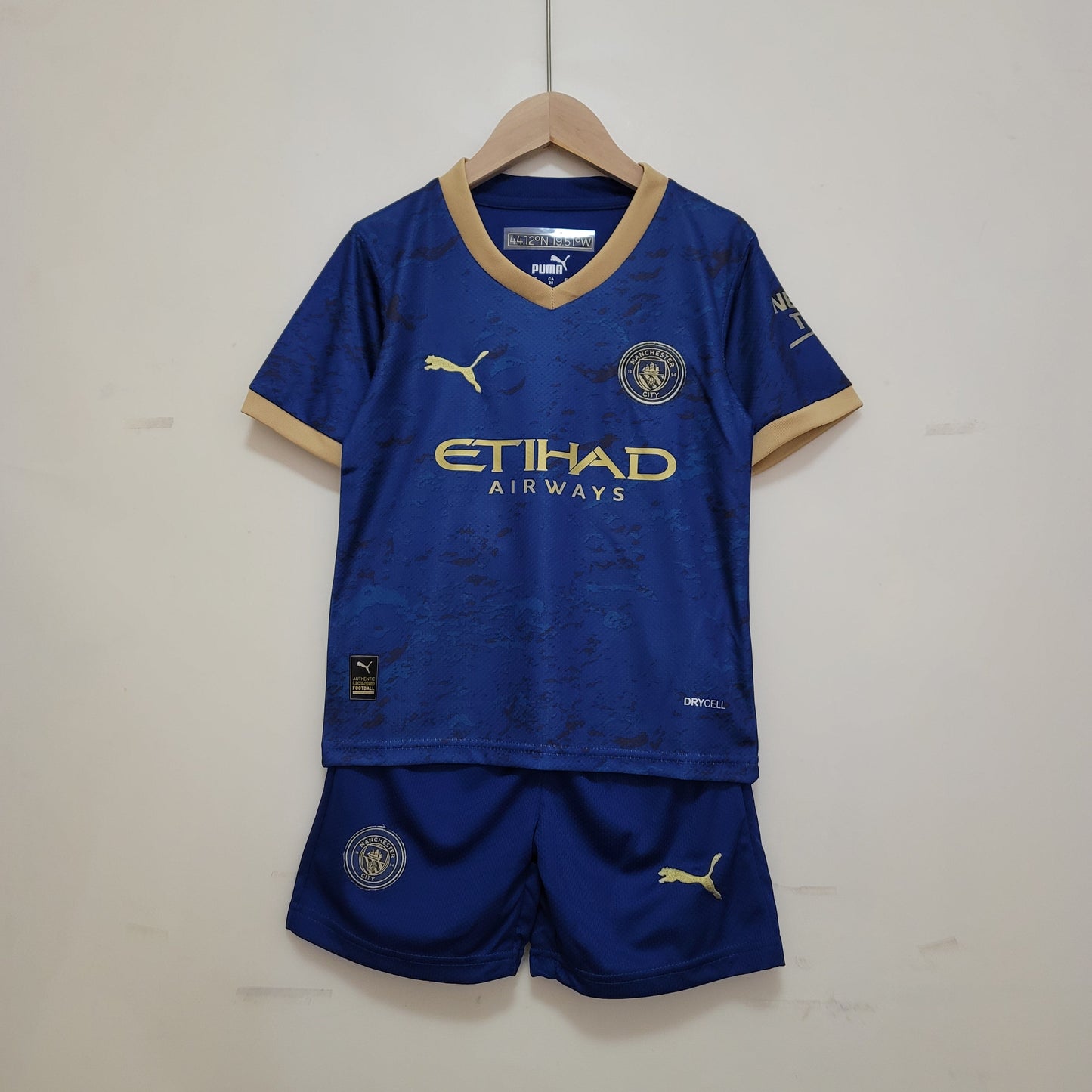 MANCHESTER CITY III 23/24 CONJUNTO INFANTIL